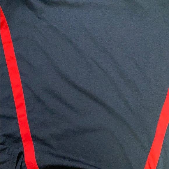 Macron T-Shirt - Picture 4 of 4